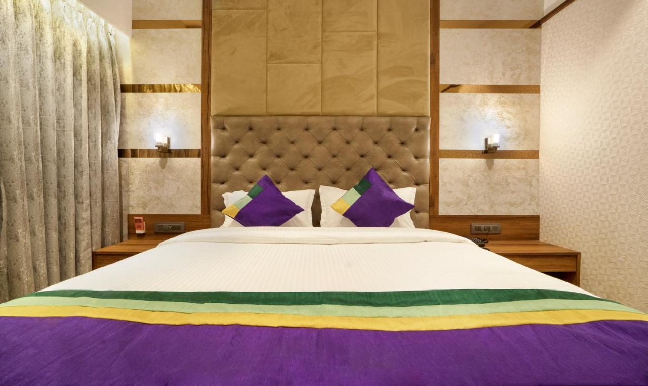 Treebo Premium Savera Inn Mumbai Exterior photo